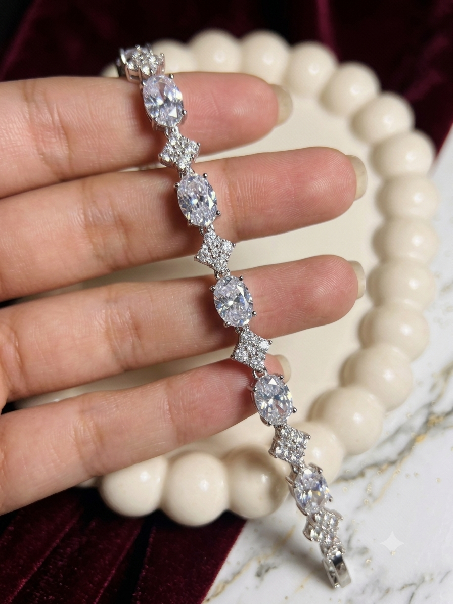 Royale Bracelet