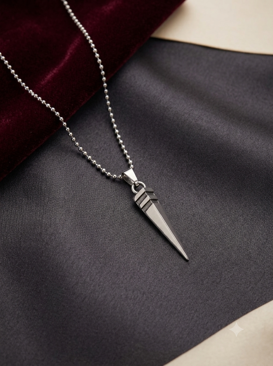 The Vertex Spear Necklace