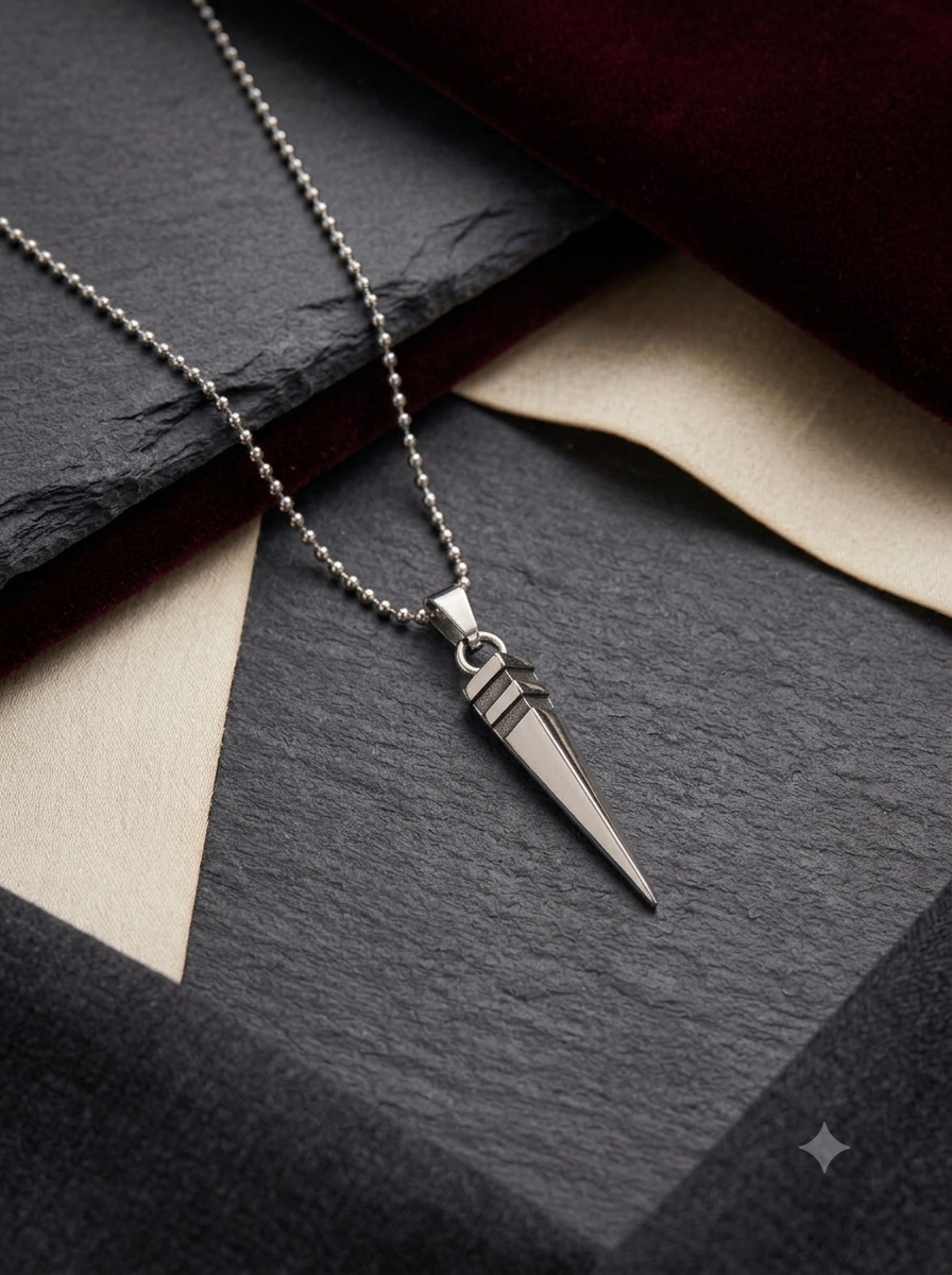 The Vertex Spear Necklace