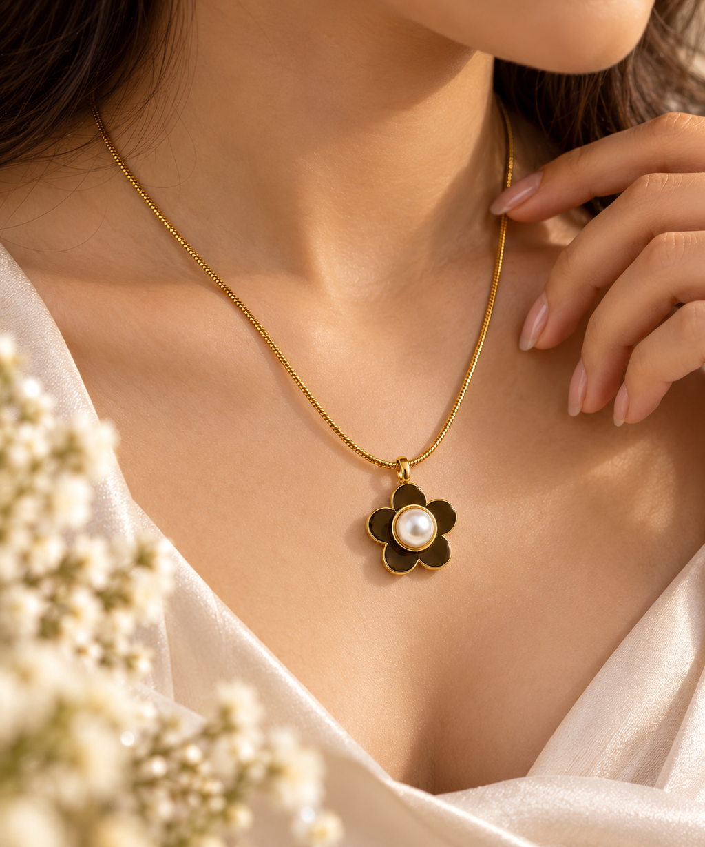 Noira Anti-Tarnish Black Flower Pearl Pendant Necklace