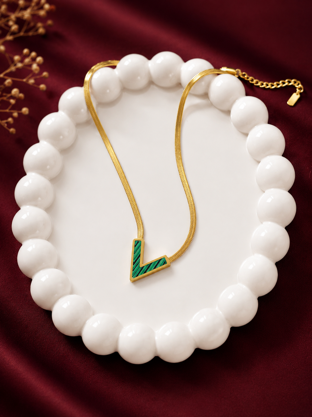 Malachite V Pendant Herringbone Necklace