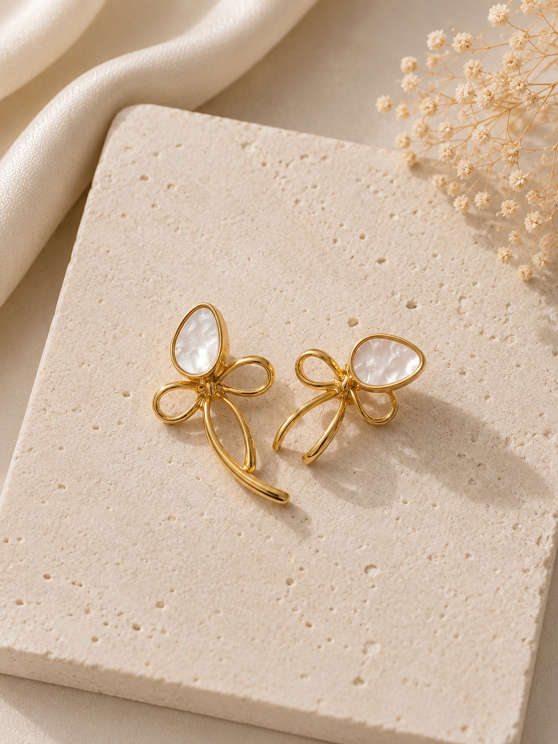 Gold Wire Bow Teardrop Earrings